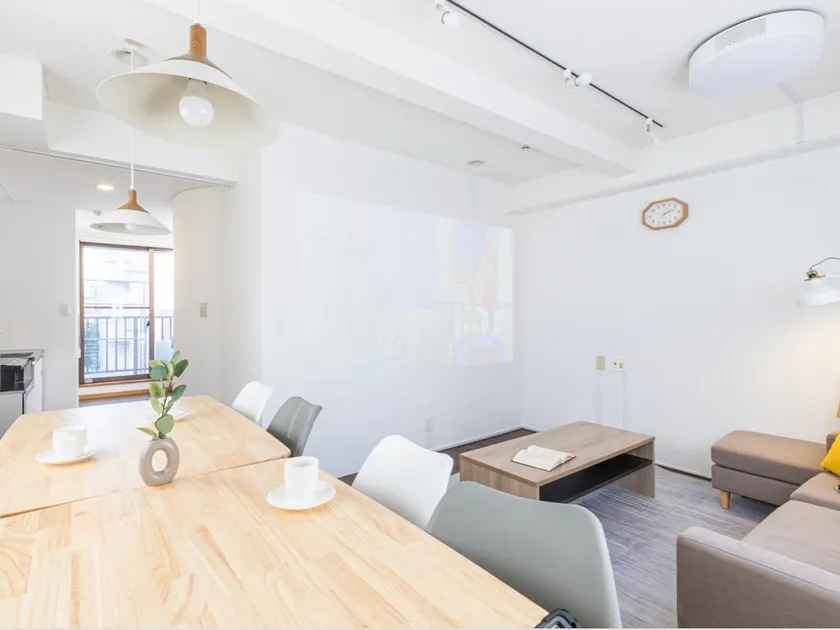 Free parking /190㎡6LDK/kids room/projector - Image 1