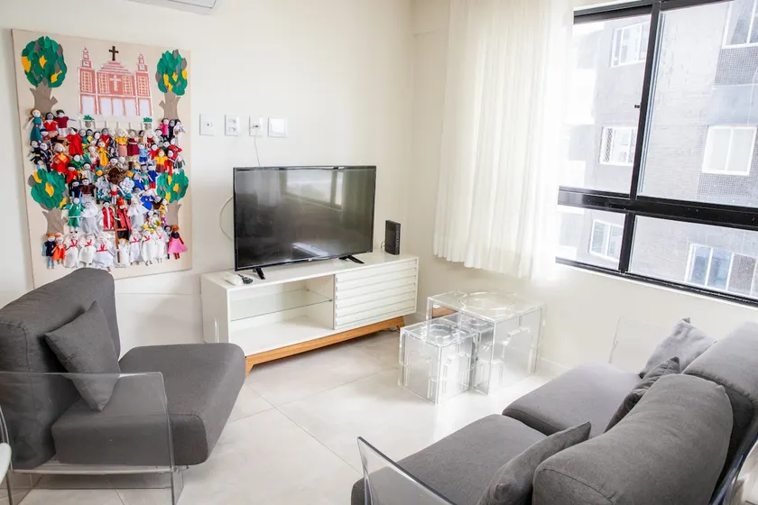 Apartment in Boa Viagem with a view of the ocean and a rooftop pool. - Image 1
