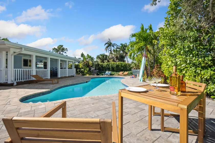 Blue Banyan Boathouse w/heated POOL. Boat DOCK! - Image 1
