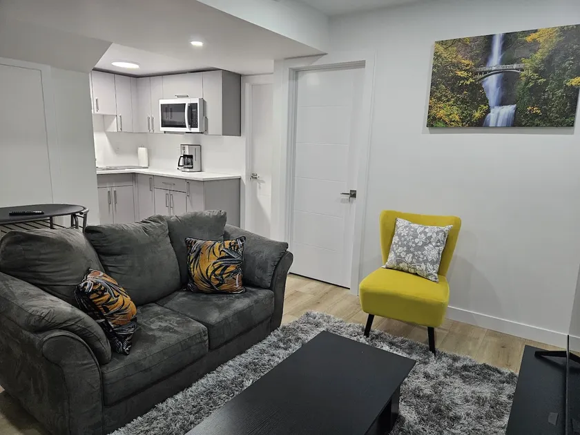 Home in Transcona - Image 1