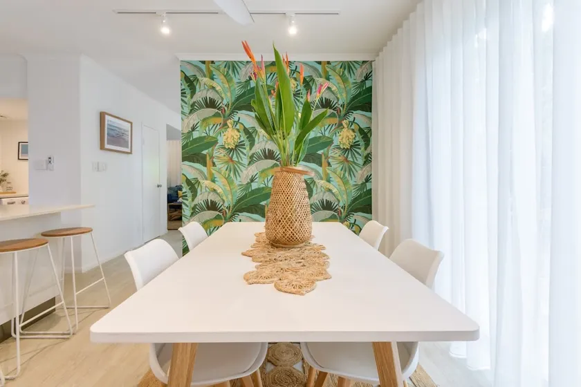 Allawah Palms: Tropical Retreat with Private Pool - Image 1