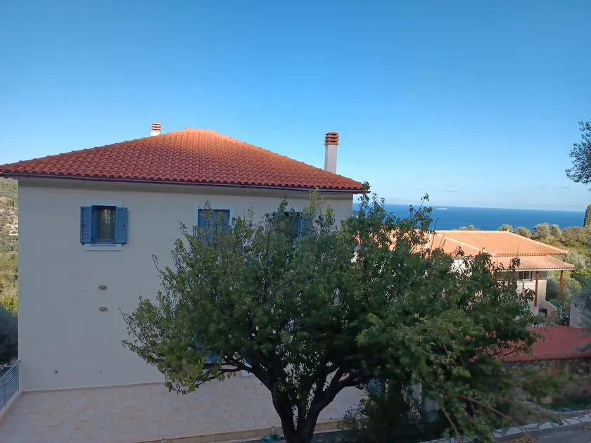 George's Place Kymi - Image 1