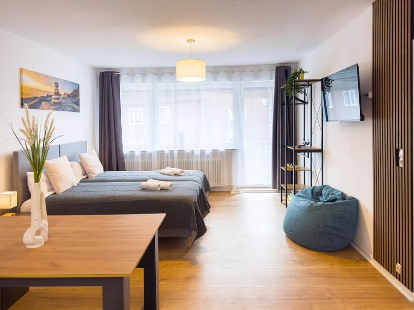 ImmoStay G#3 Central apartment with balcony view - Image 1
