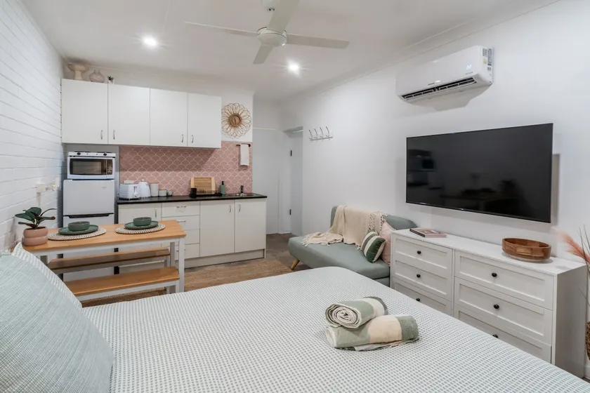 Beachside Studio - Pet Friendly - Image 1