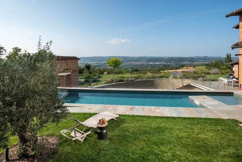Domus in Cauda - Pool Langhe View - Free Parking & Wi-Fi - Image 1