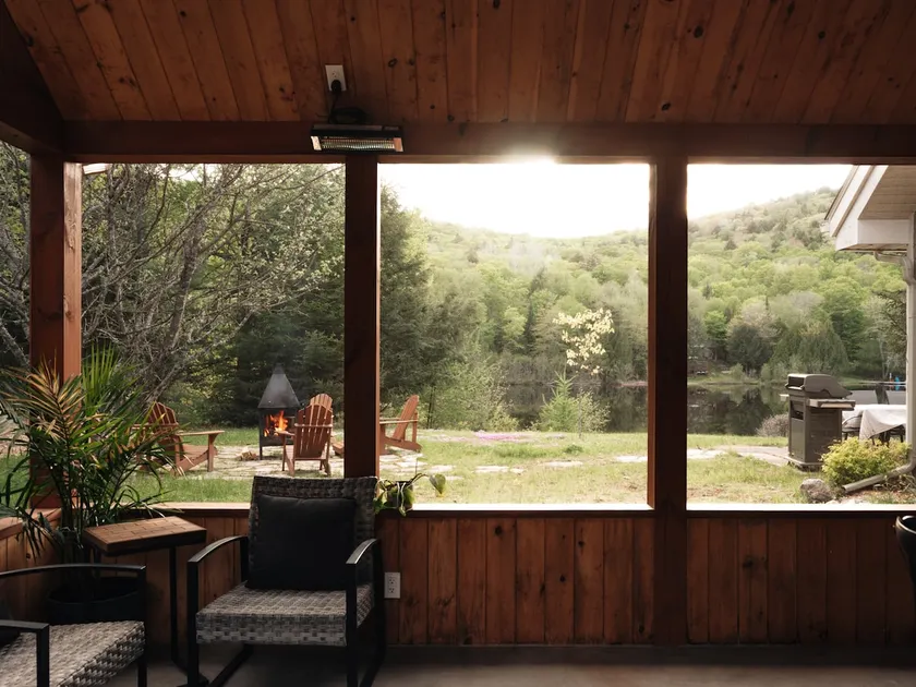 Rustic cottage | Calm Lake | Family friendly - Image 1
