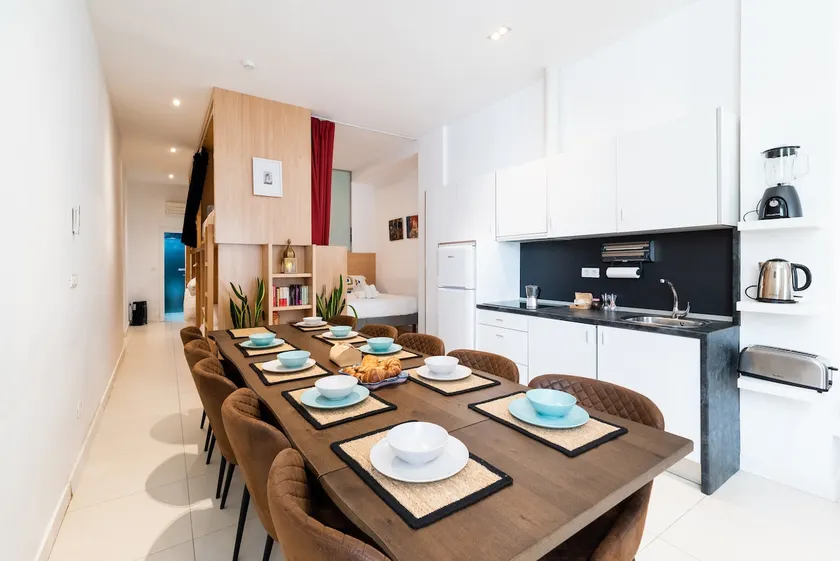 NOOR Suites Nazaríes, 9-person LOFT on the ground floor. - Image 1