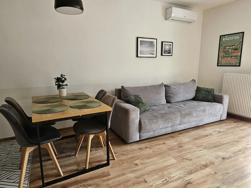 Urban Jungle Apartament Wenus - Image 1