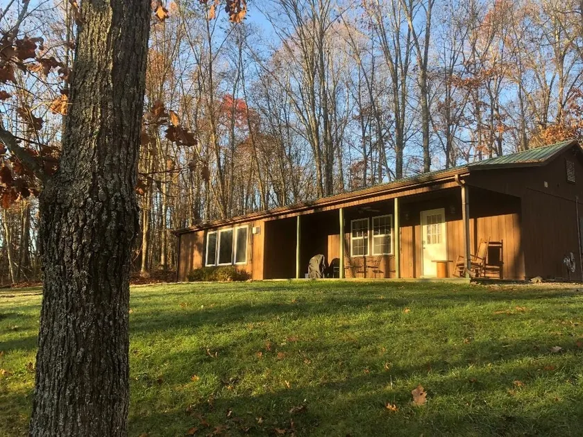 Slice of Heaven on Highview! - Image 1