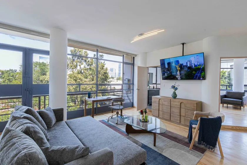 Experience Polanco · Modern · Lively and Top Location - Image 1