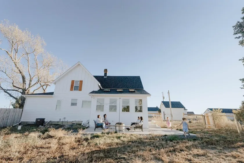The Art Farm-Retreat Main Cottage - Image 1