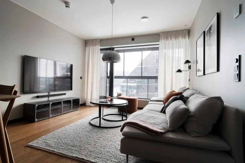 Family & Friends Retreat - 3BR, Sauna, Balcony - Image 1