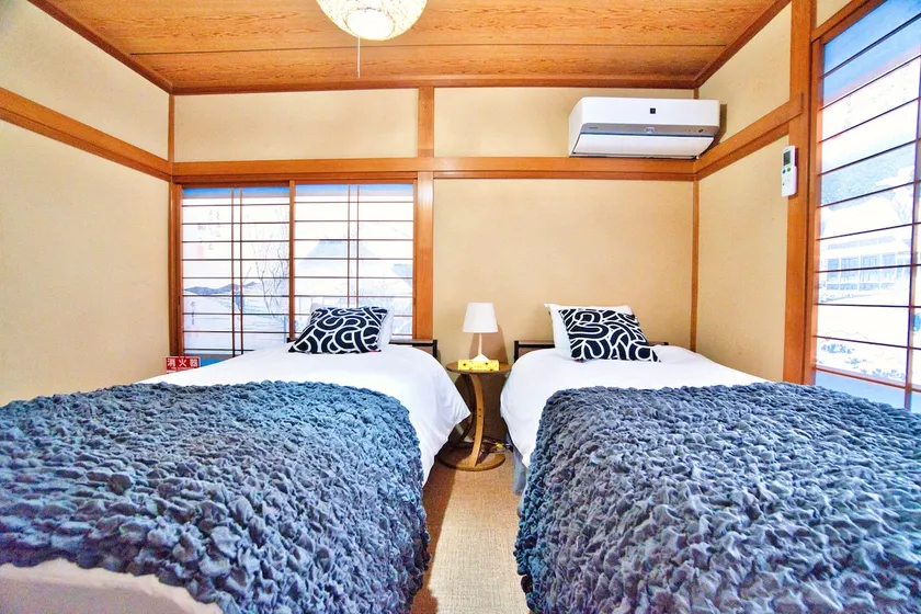 Entire 5 BR House | Up to 8 | 27 min to Ikebukuro - Image 1