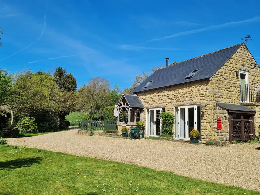 Ashover Derbyshire Luksus landligt Sommerhus med eget bad til begge værelser - Image 1