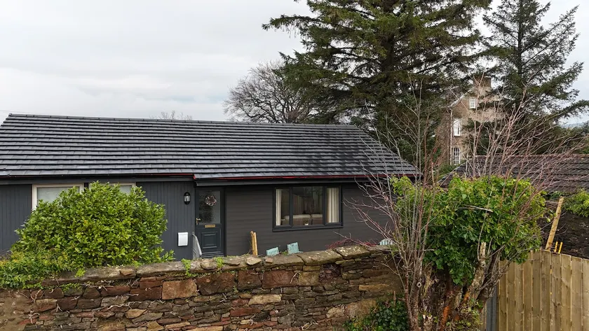 175 On Clyde - Spacious & Cosy Cedar Wood Bungalow - Image 1