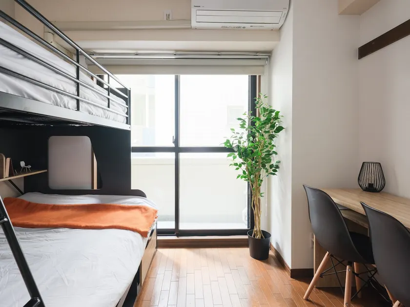 Garden Otsuka, apartment with 1 single bed and 1 semi-double bed 2 - Image 1