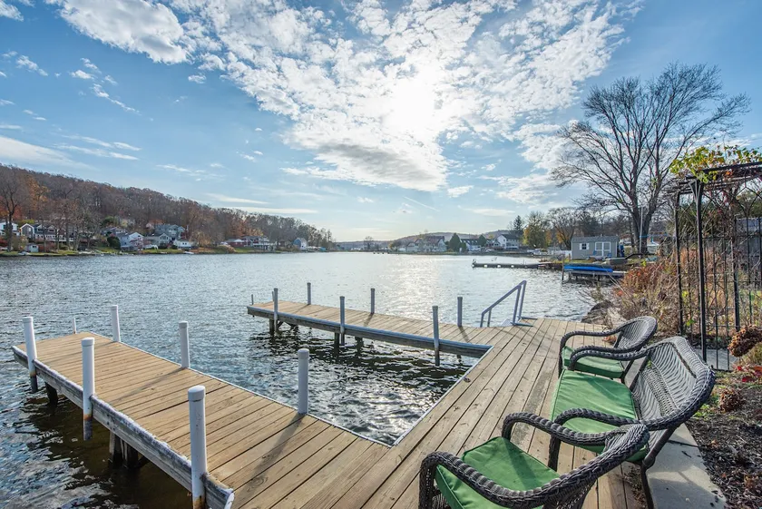 Dog Friendly Lake Home Water Toys, Game Rm for 6 - Image 1