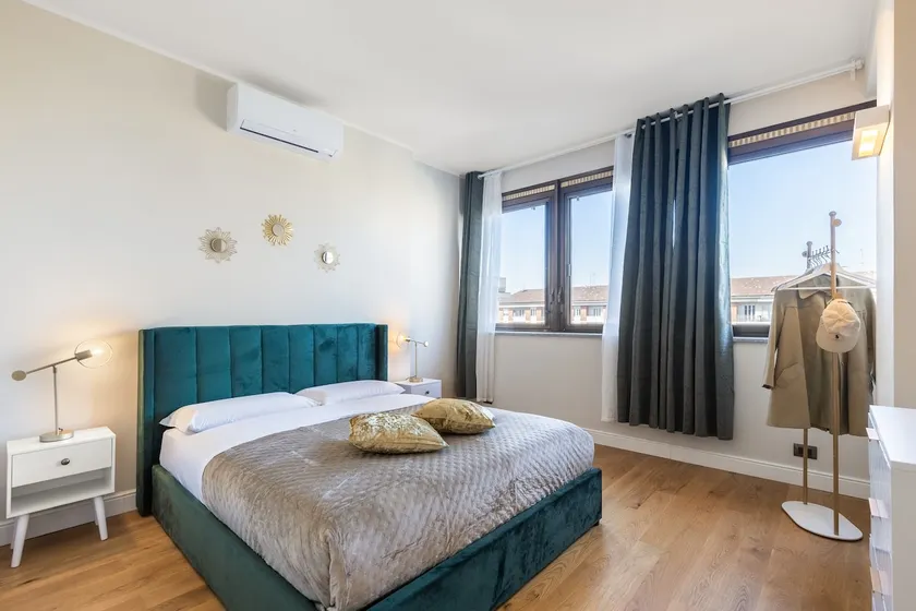 [A 2-minute walk from the Center] Modern Penthouse with View - Image 1