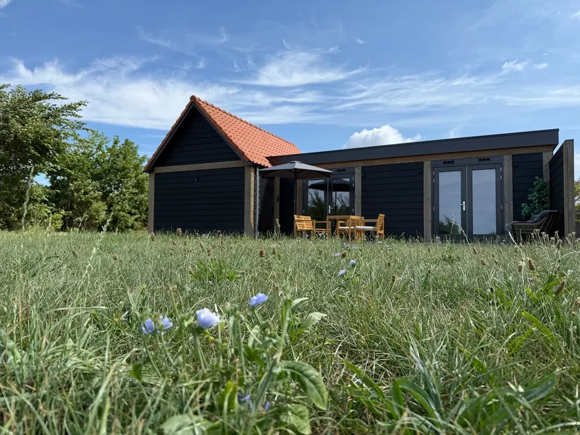 Vacation home Blok25, enjoy the countryside in Zierikzee - Image 1