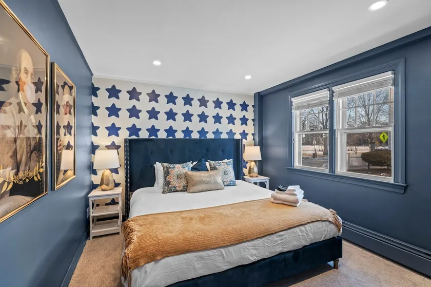 1BR Downtown Salem | Parking |Steps 2 Witch Museum - Image 1