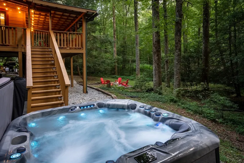 Dog-Friendly Cabin w/Hot Tub, Firepit, Near Trails - Image 1