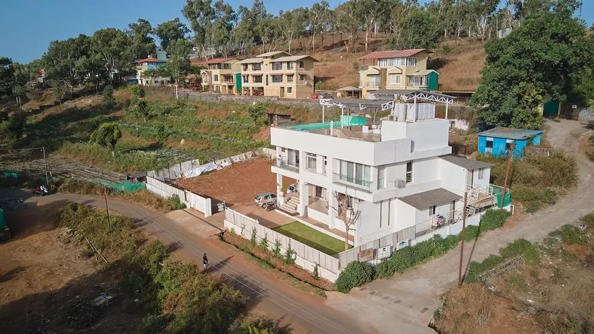 Ekayan Villa || 4BHK Villa With Rooftop Pool - Image 1