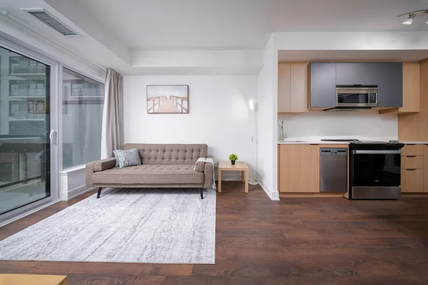 Luxury Condo in Heart of Scarborough with Close Proximity to All Entertainment - Image 1