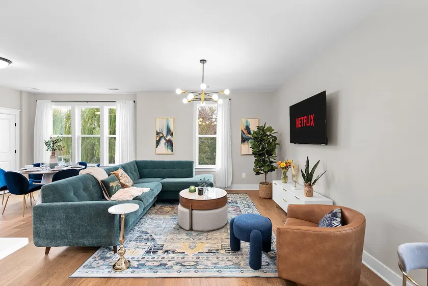 Del Ray Gem | 3BR Mins to DC, Old Town, Monuments - Image 1