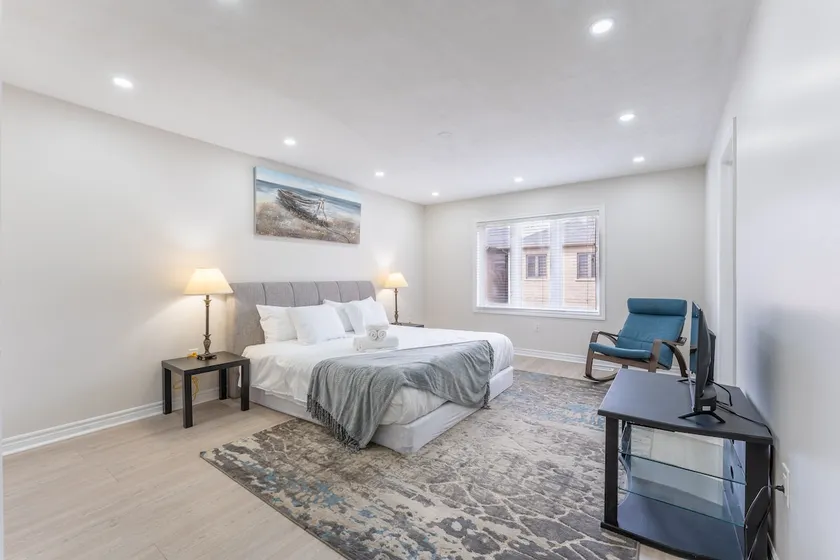 5BR Retreat + Office | Perfect for Groups&Families - Image 1