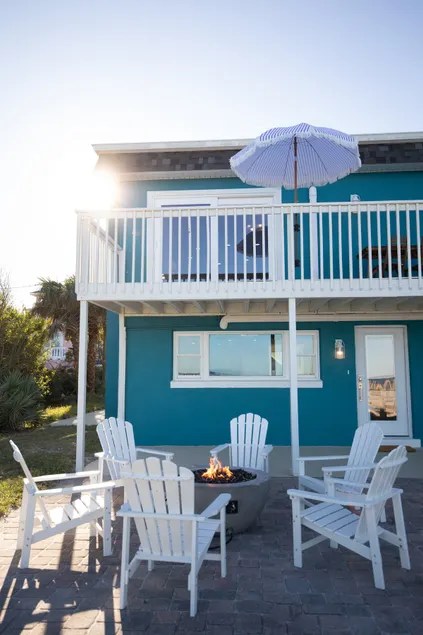 Sleeps 16 - Oceanfront Home - Image 1