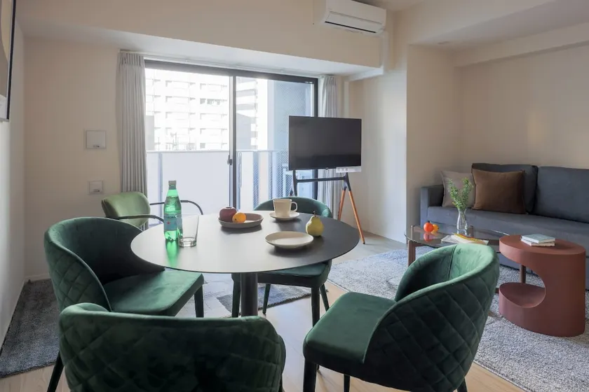 3 mins walk from Altvilla station!Tokyo Tower is also a 10-minute walk away. Family apartment f06 - Image 1