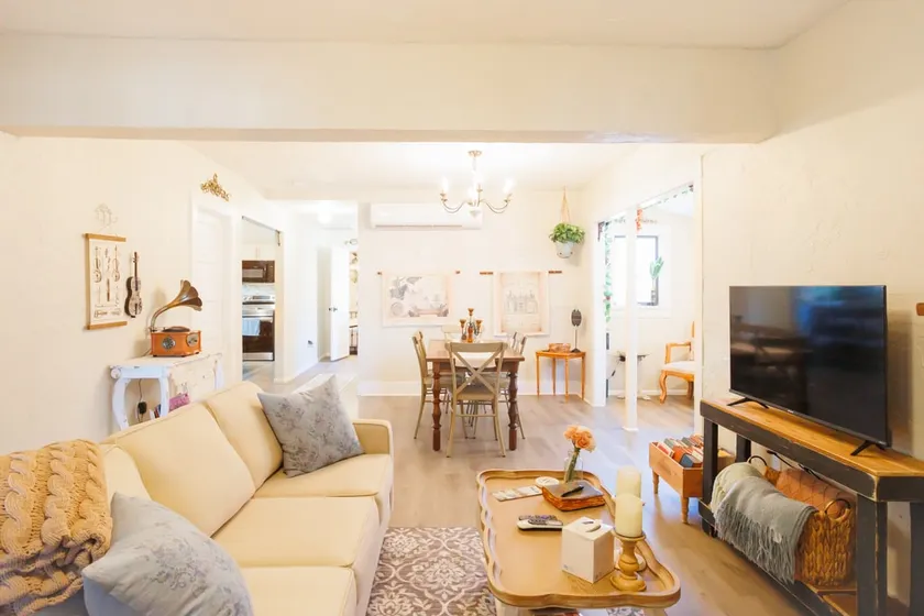 Willcox wine cottage - Image 1