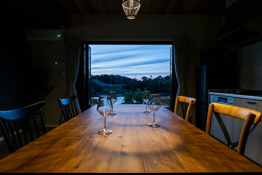 NEW [18 minutes from Hausdenburg] Beautiful sea view with starry sky and sunset view/traditional handicrafts with Bosomei burn and modern fusion #C - Image 1