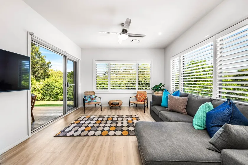 Jacaranda - Tranquil Retreat - Near Glenrock & CBD - Image 1