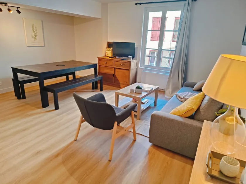 Spacious apartment, city center *Tante Léonie* - Image 1