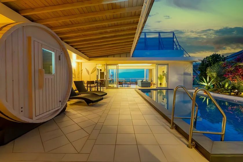 [With private pool and sauna!] Luxury resort stay in an ocean view living room / Good - Slightly -/ 8 people - Image 1