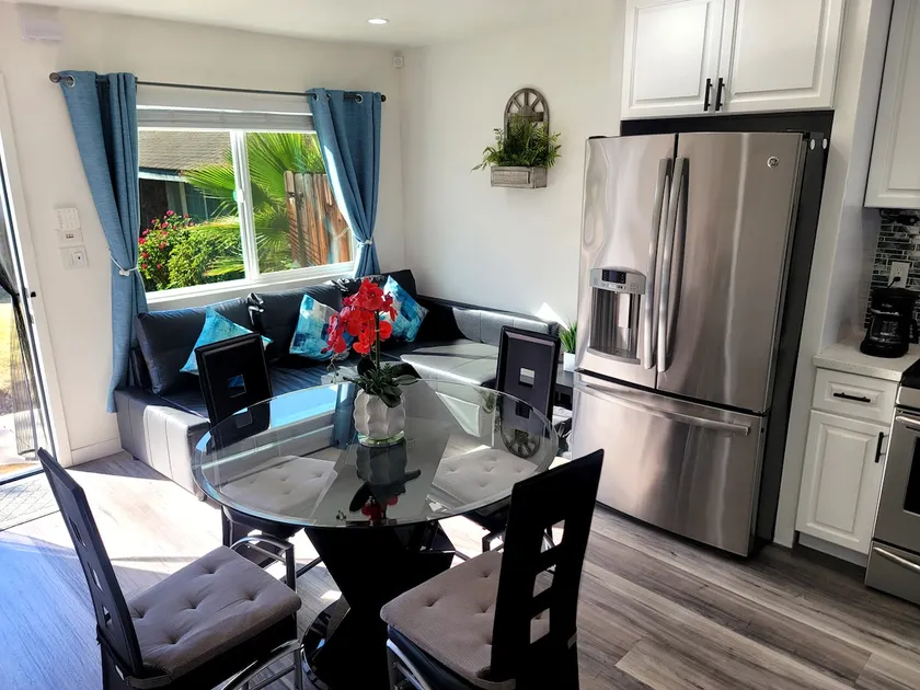 2 Bedroom TVs |Parking|Kitchen|Washer|Dryer|Fits 6 - Image 1