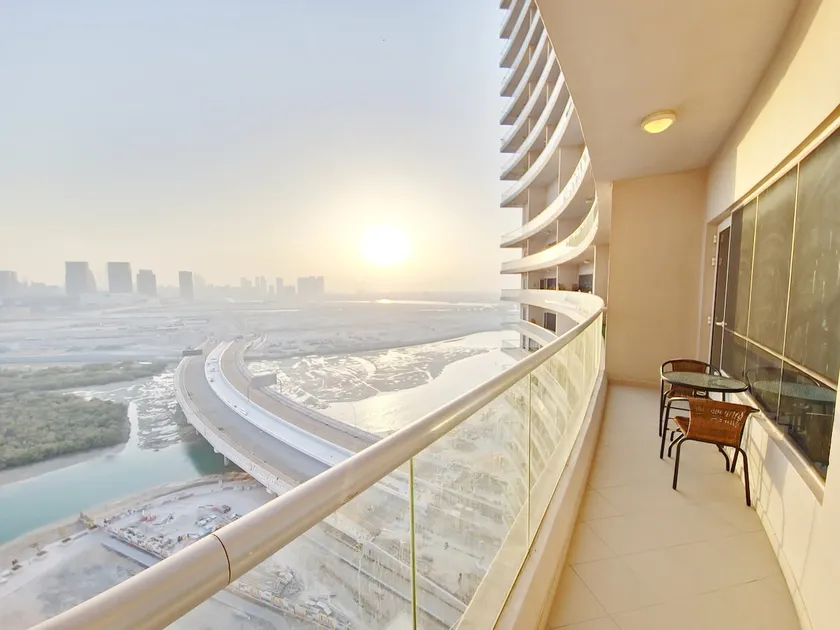 HARF1704 Cozy 1br with Balcony in Reem Island - Image 1