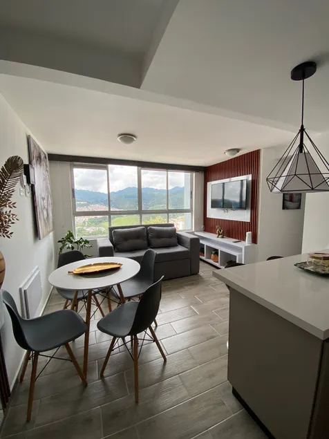 Modern APT Manizales - Image 1