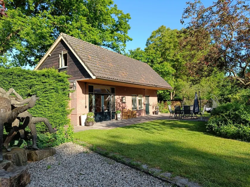 Holiday home with hot tub - Image 1