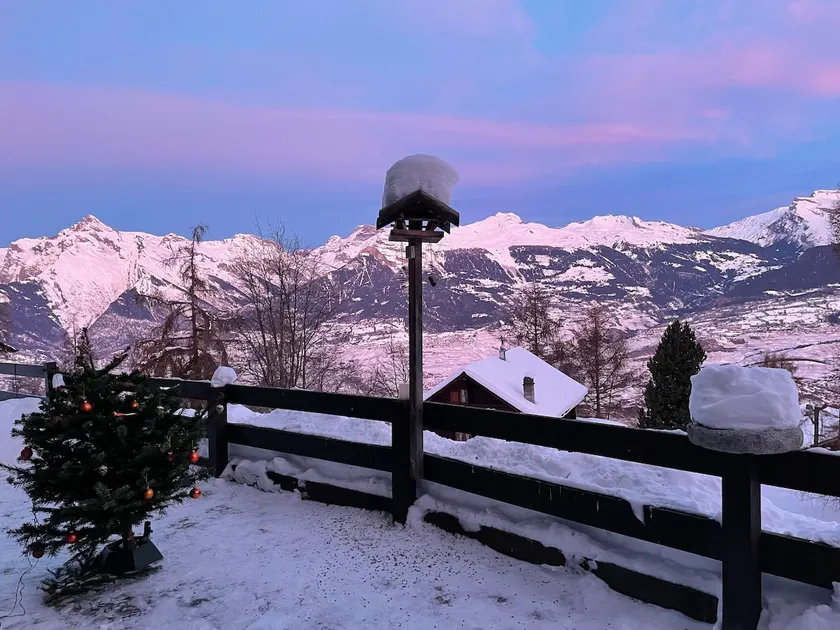 Ideal for family skiing - Image 1