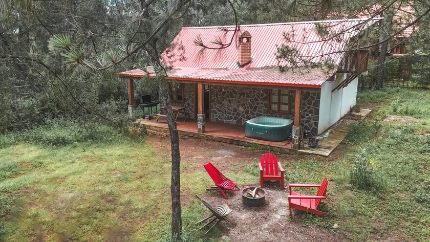 Gretel Huasca Retreats forest hideaway - Image 1