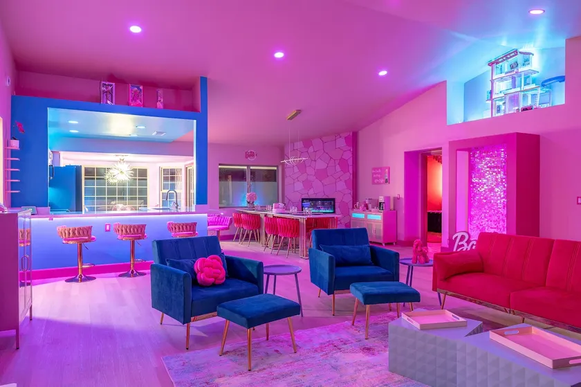 Dollhouse Daydream! Barbie-Inspired Home - Image 1