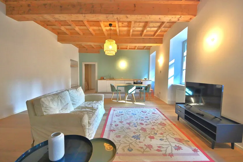 Talia a KlabHouse Property-free acc to Villa Melzi - Image 1