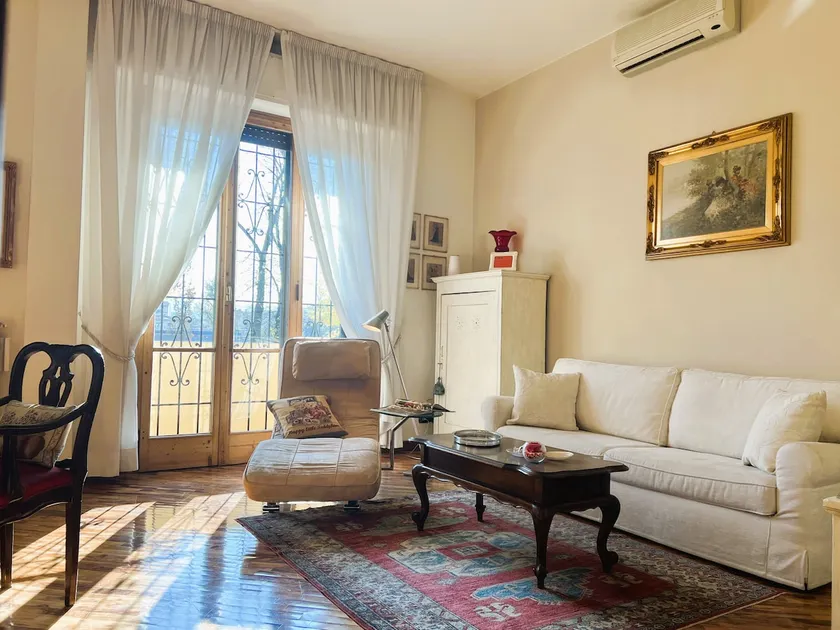 Verrazzano House Florence - Image 1