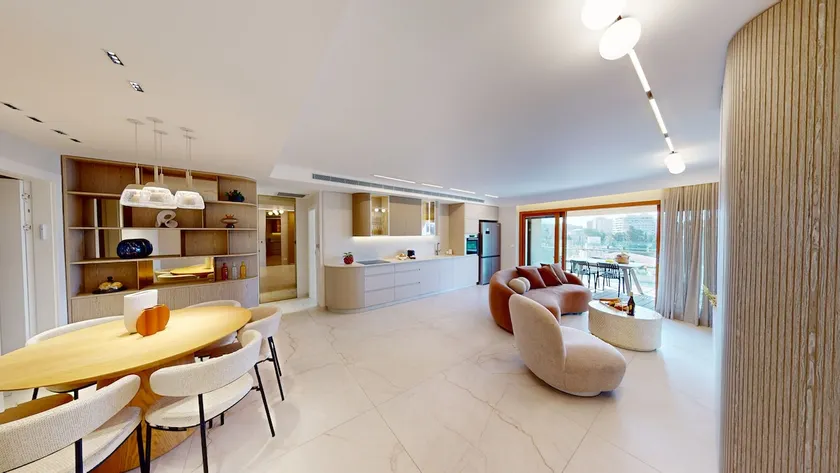 Prestigious King David 3BR/3BA - View! Pool & Gym - Image 1
