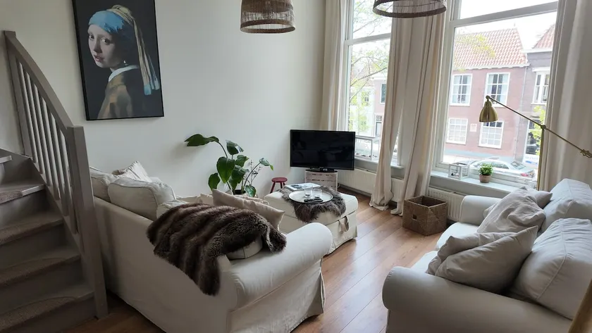 Delft City Apartment - Image 1