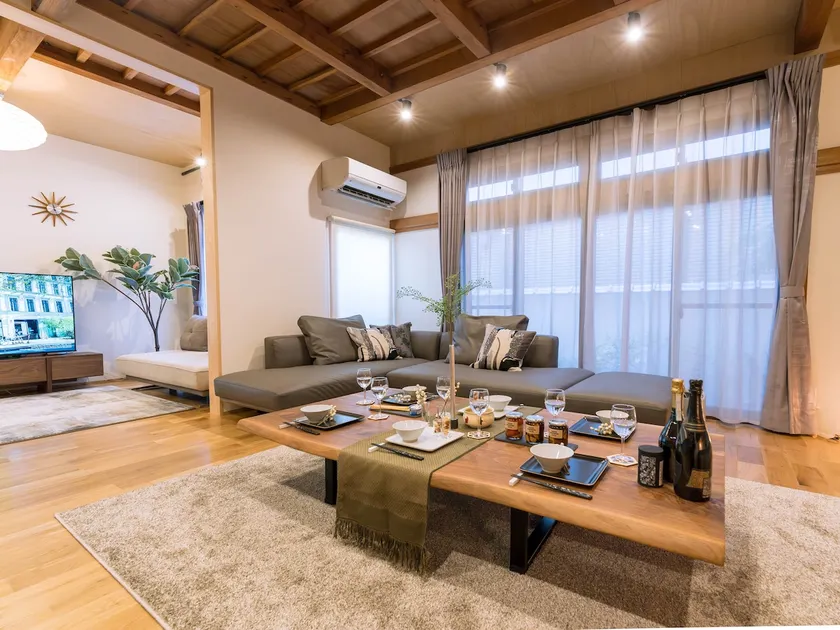 Deluxe Luxury/Near Takamatsu Port and Takamatsu Station/Modern Japanese Style/Outlying Island Sightseeing/5 Bedrooms/Simmons Mattress - Image 1