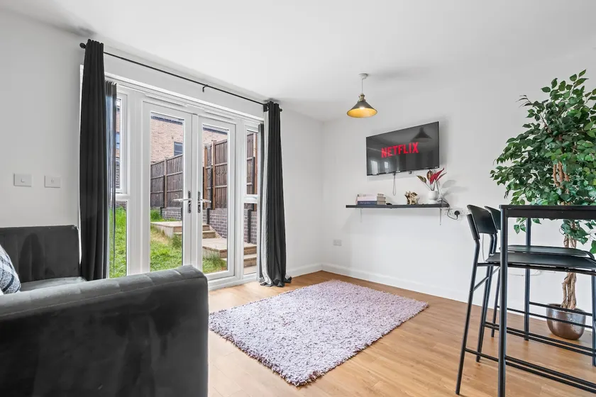 Lotus Haus | Stylish 4BR Home | Gated Parking - Image 1