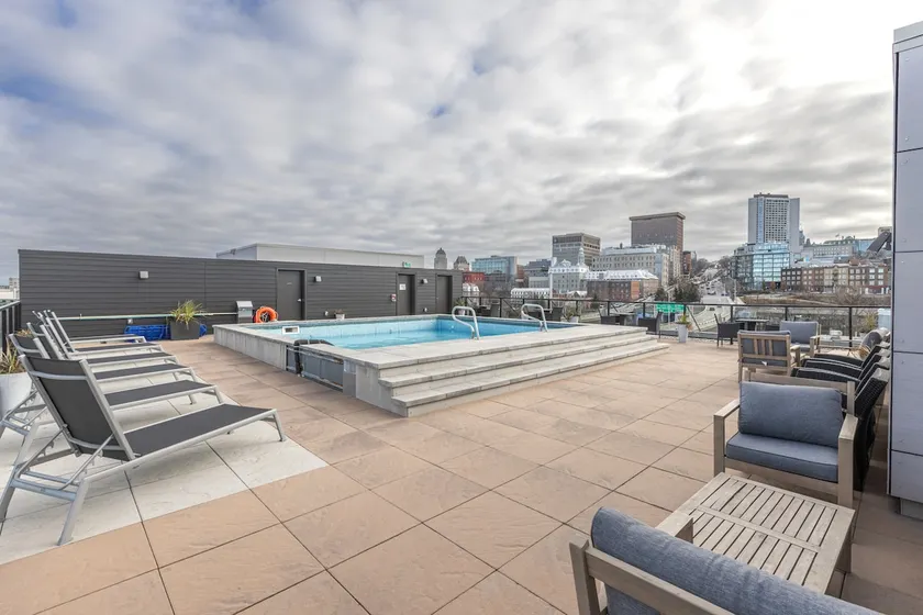 L'Horizon Urbain, Centre Ville, Toit-Terrasse Gym - Image 1